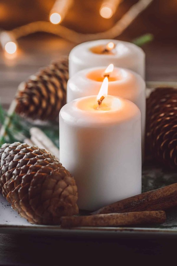 How Can You Create a Cozy Breakfast Nook in a Kitchen with Limited Space?